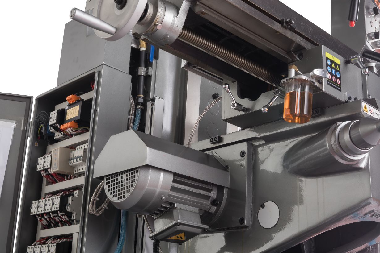 JET JMD-26X2 DRO Широкоуниверсальный фрезерный станок